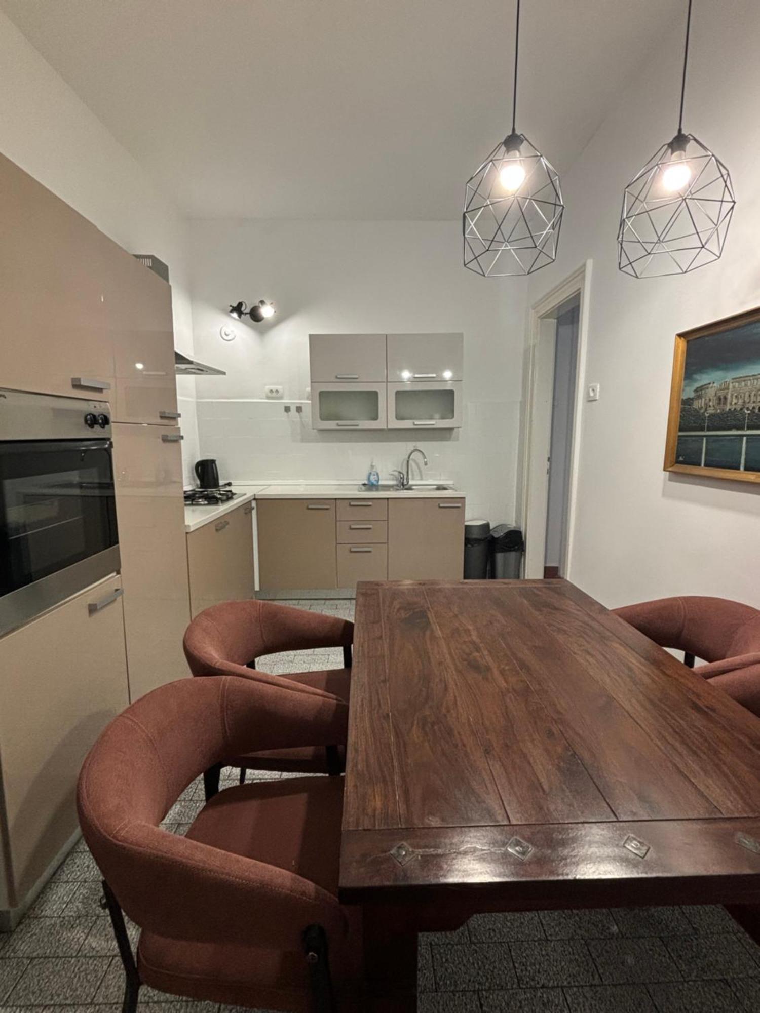 Ra City Garden Suite Pula Luaran gambar